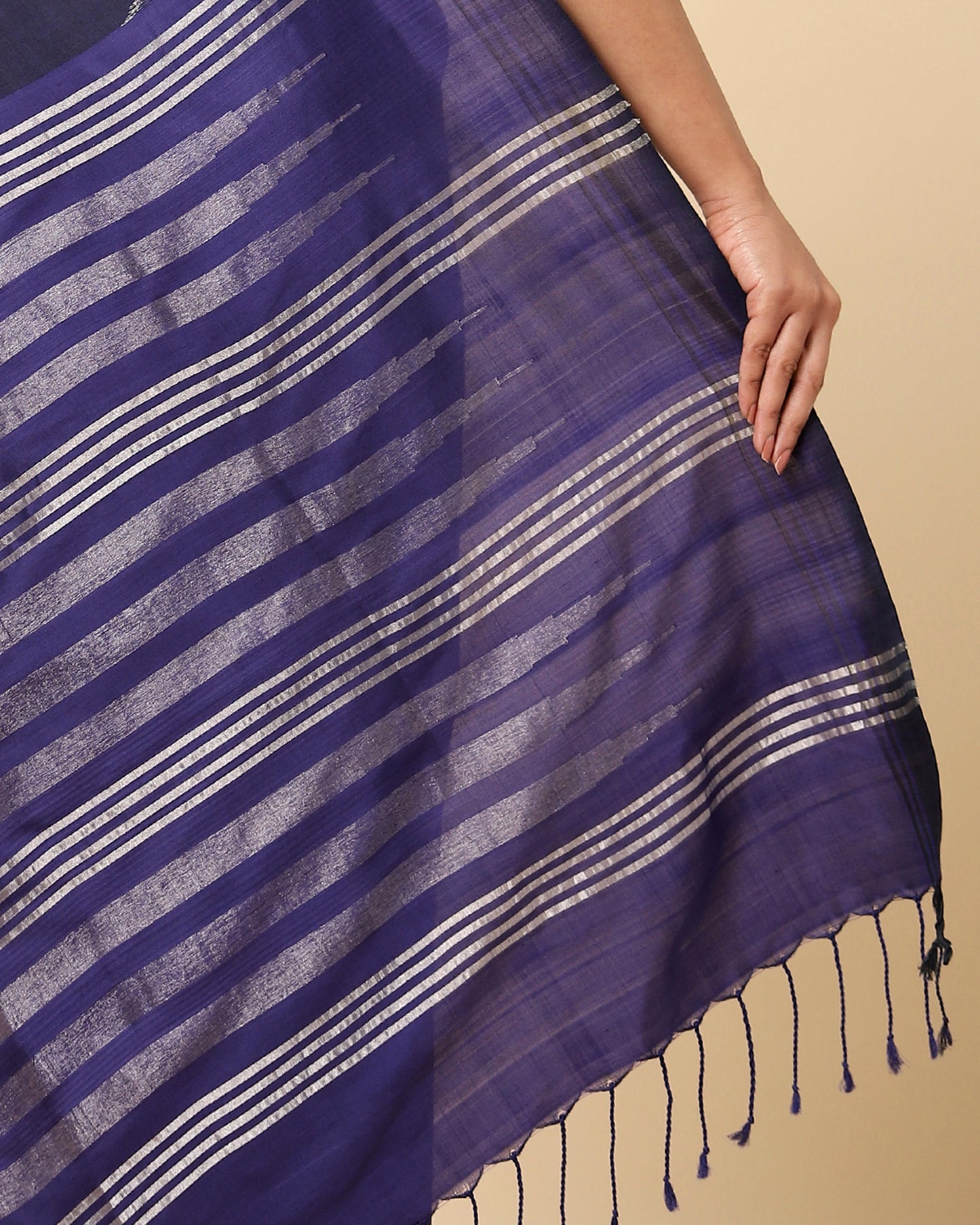 Eesha Weft Ikat Cotton Silk Saree