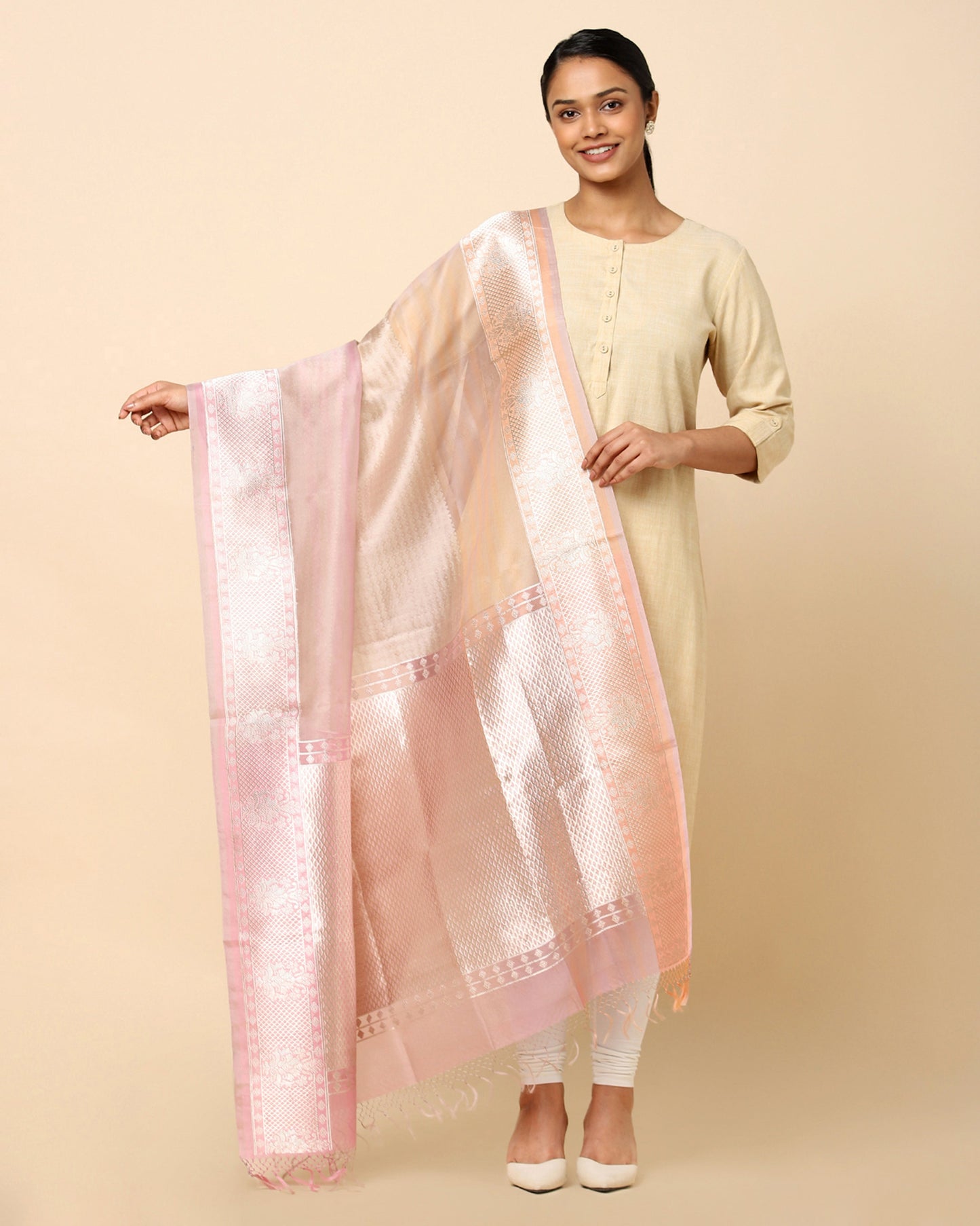 Trisha Kadwa Silk Dupatta