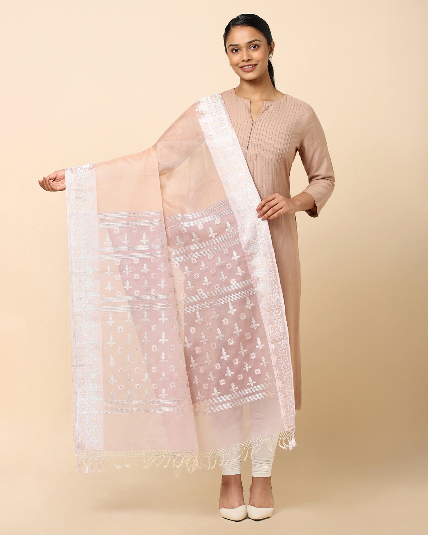 Mridula Kadwa Silk Dupatta