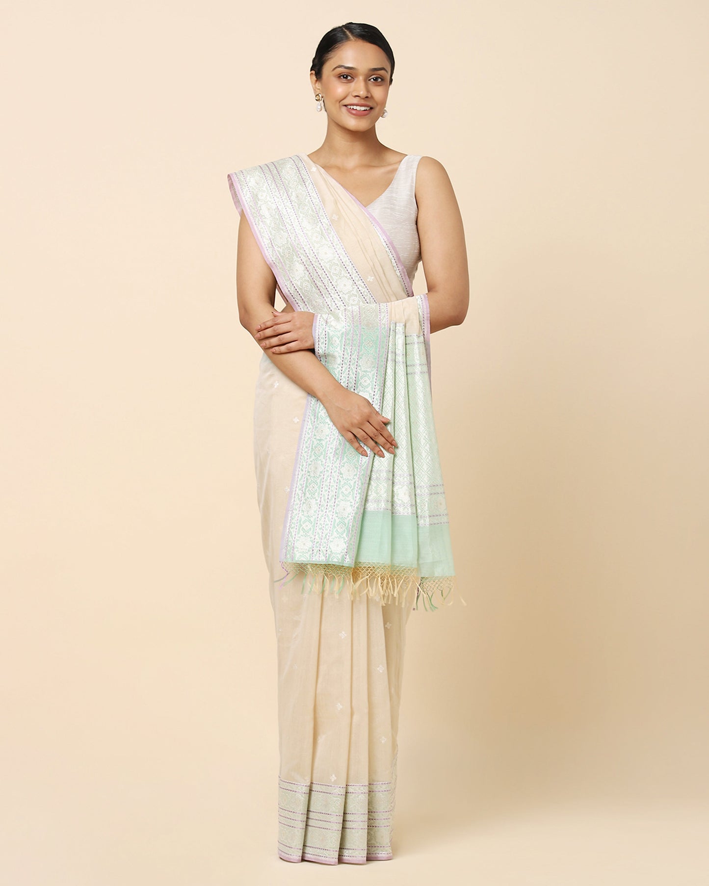 Rivaah Kadwa Silk Cotton Saree