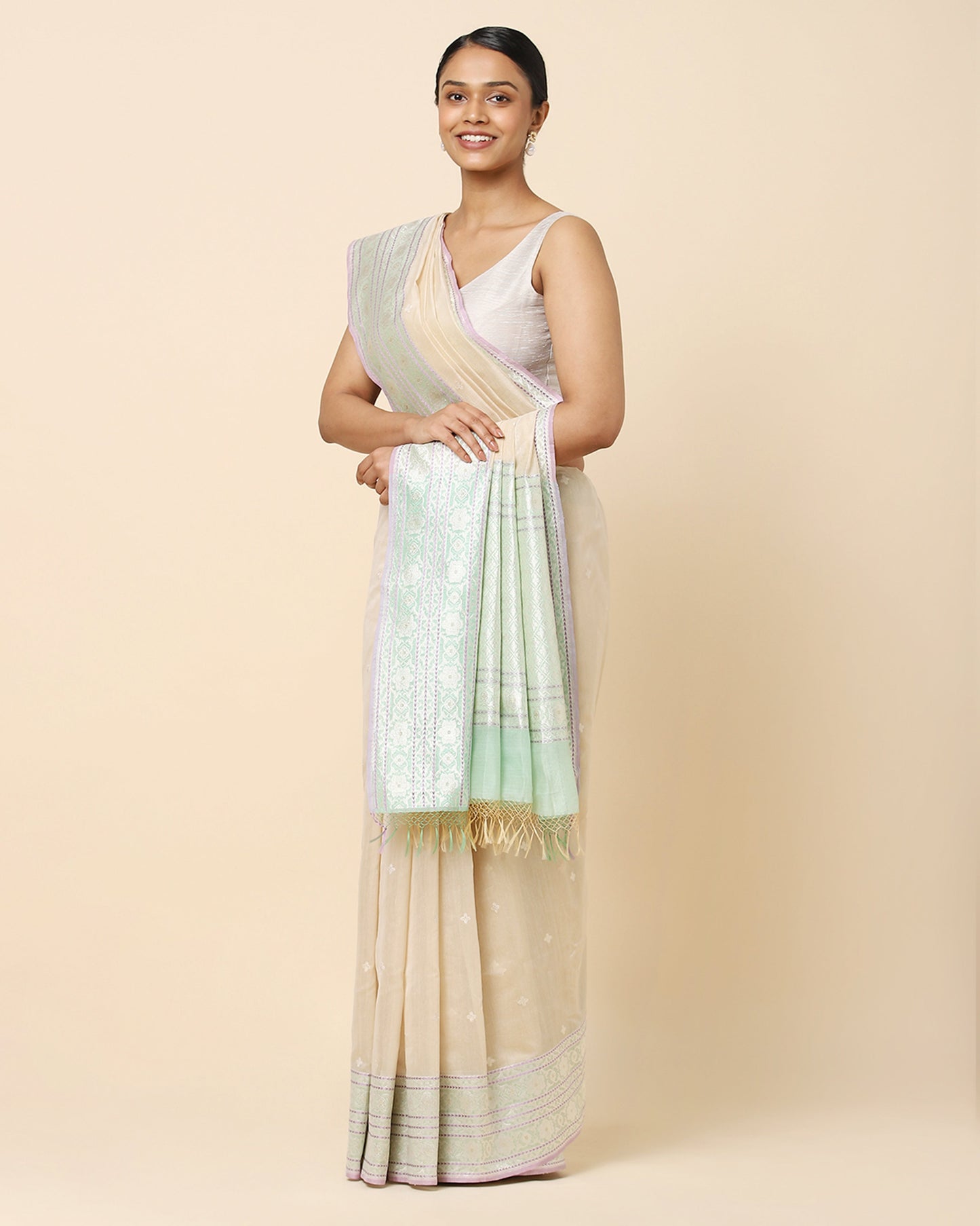 Rivaah Kadwa Silk Cotton Saree