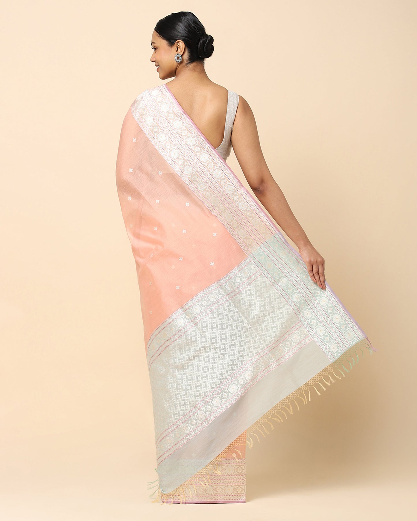 Rivaah Kadwa Silk Cotton Saree