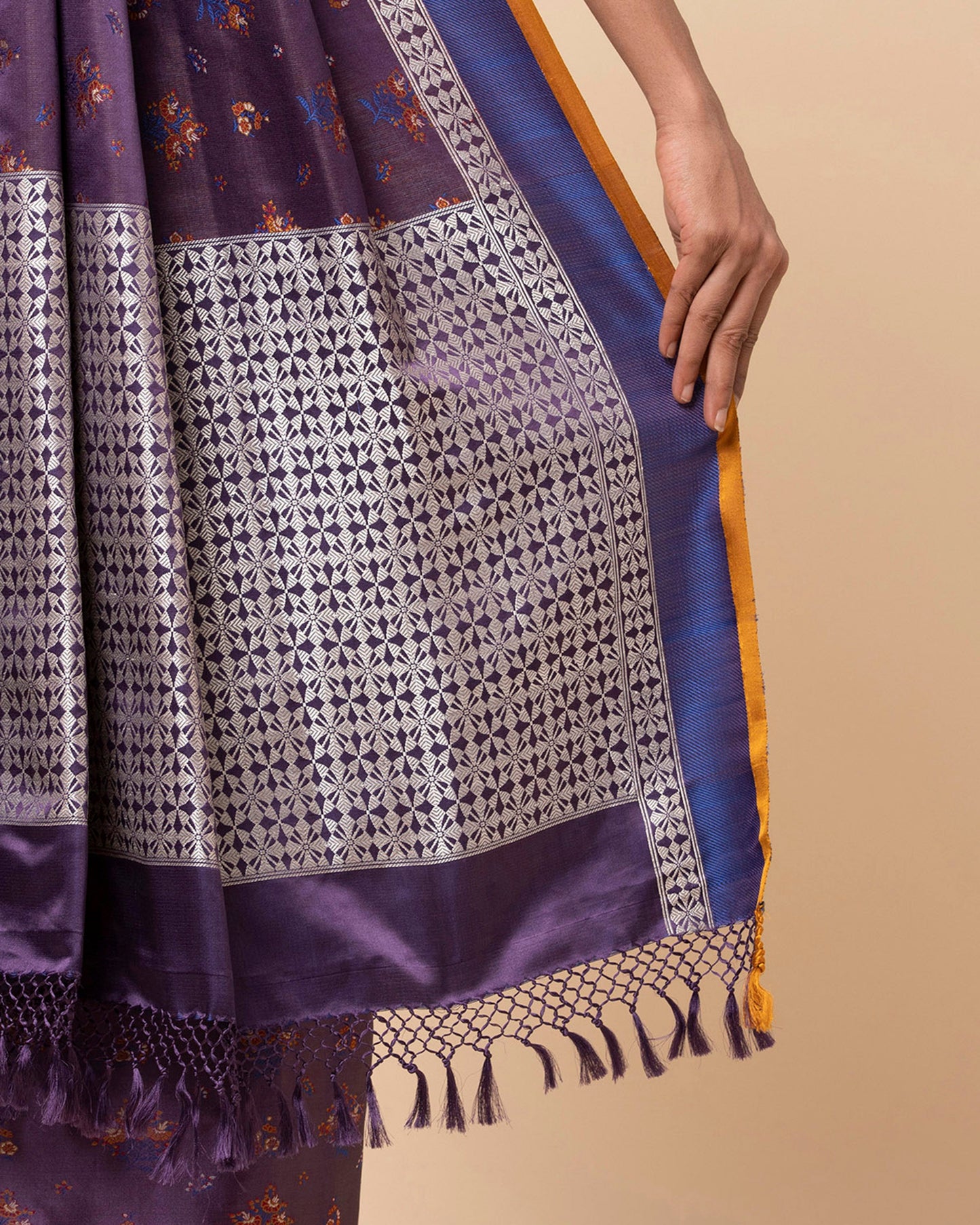 Eden Tanchoi and Kadwa Silk Saree