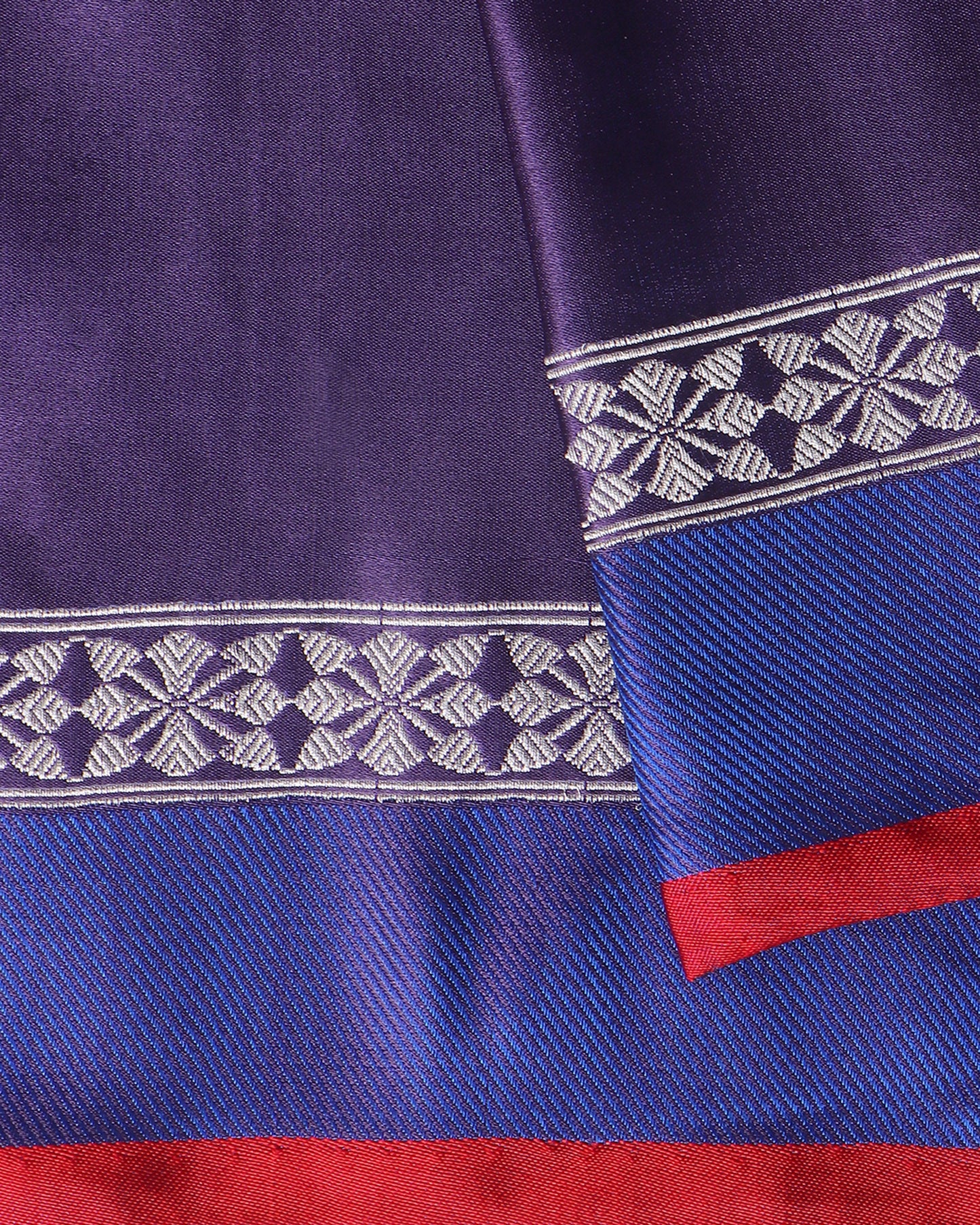 Eden Tanchoi and Kadwa Silk Saree