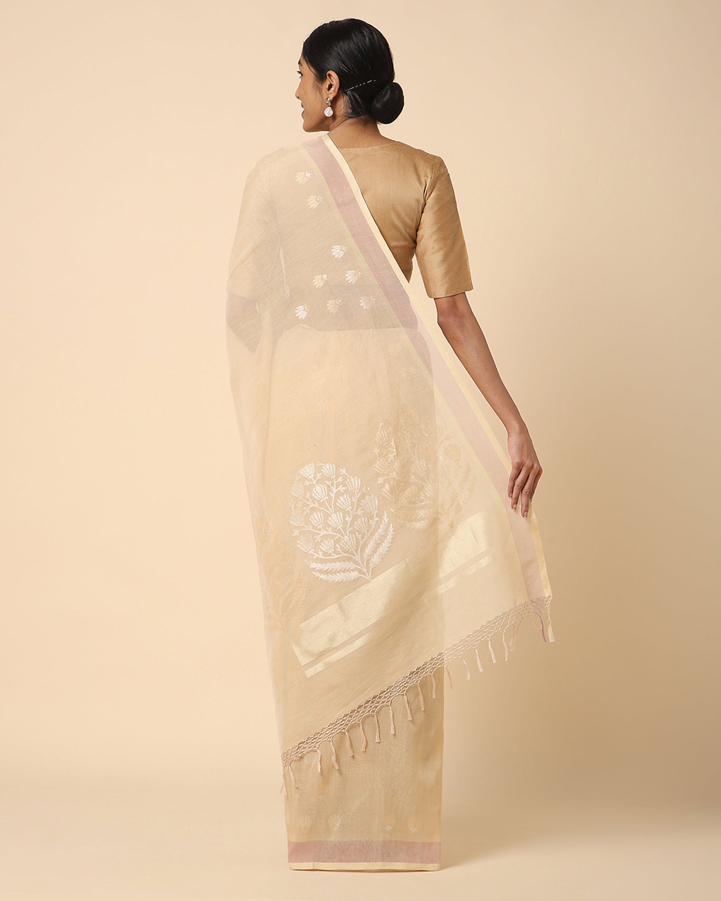 Ekaja Jamdani Cotton Saree