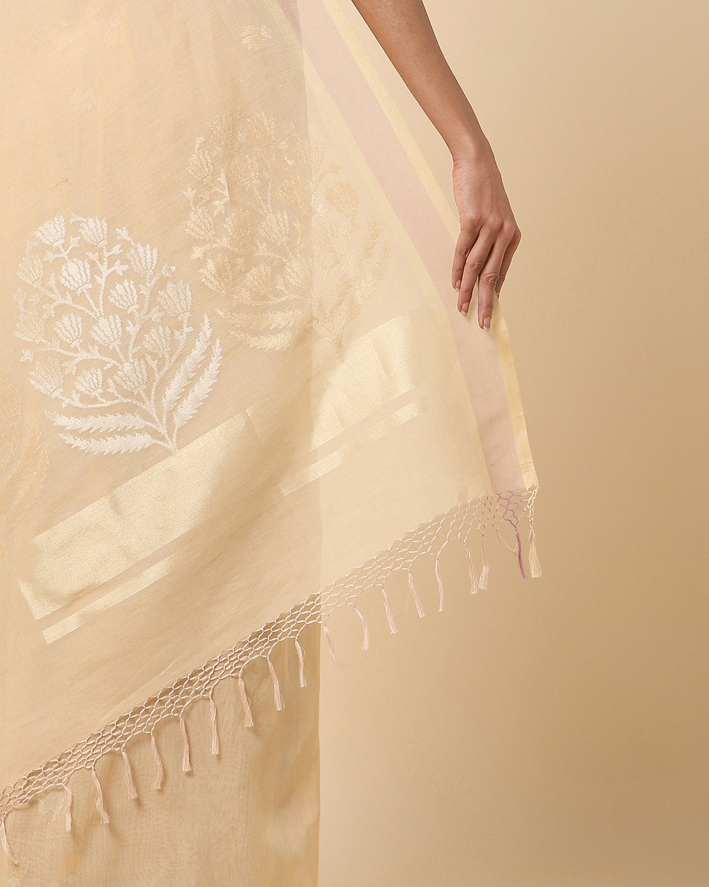 Ekaja Jamdani Cotton Saree