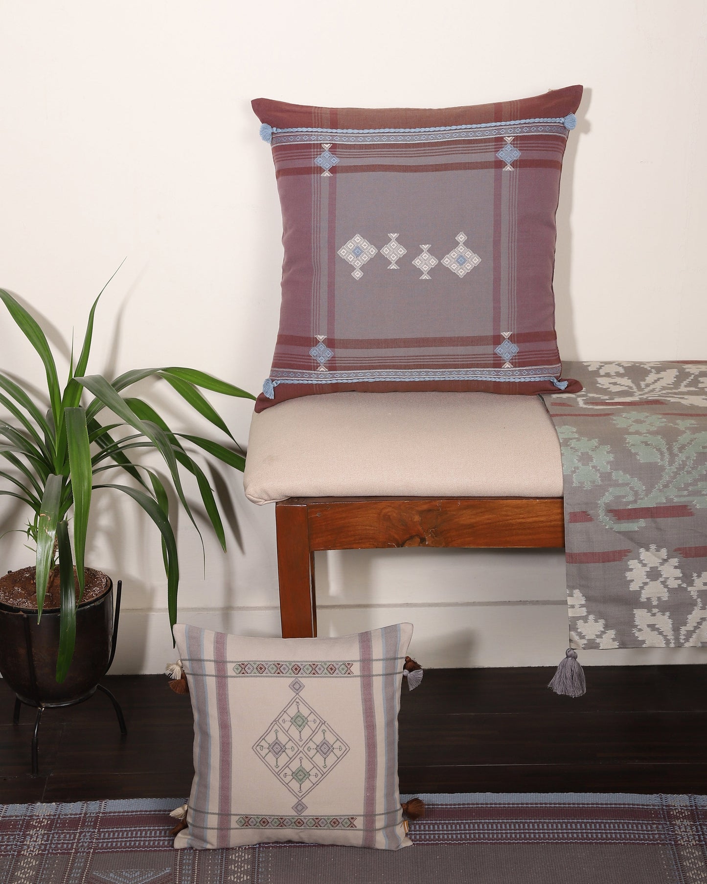 Miriam Extra Weft Cotton Cushion Cover