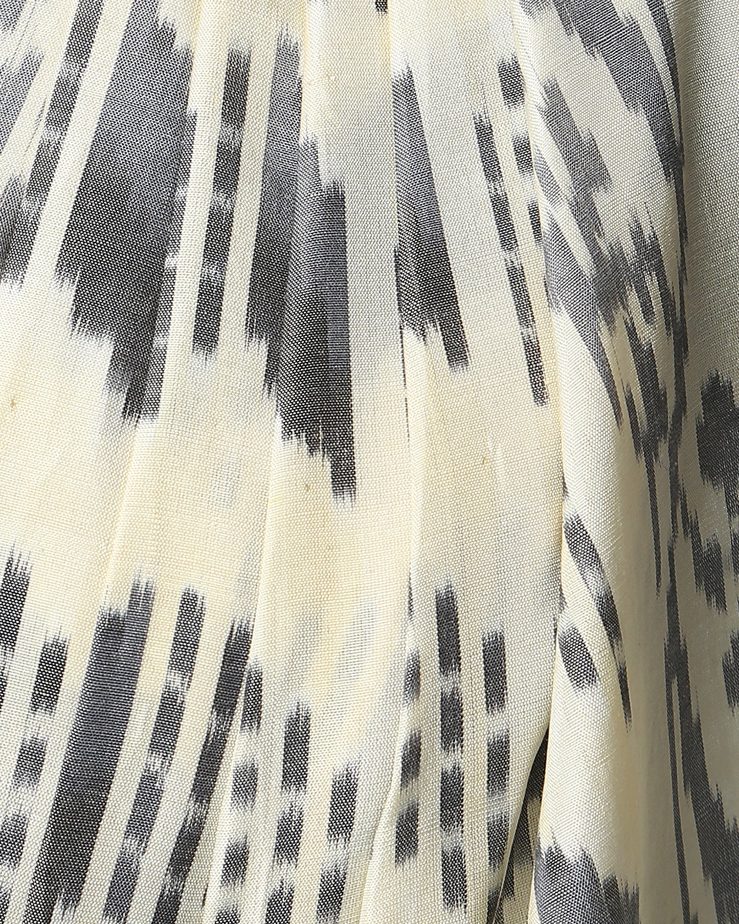 Nirja Warp Ikat Silk Cotton Stole
