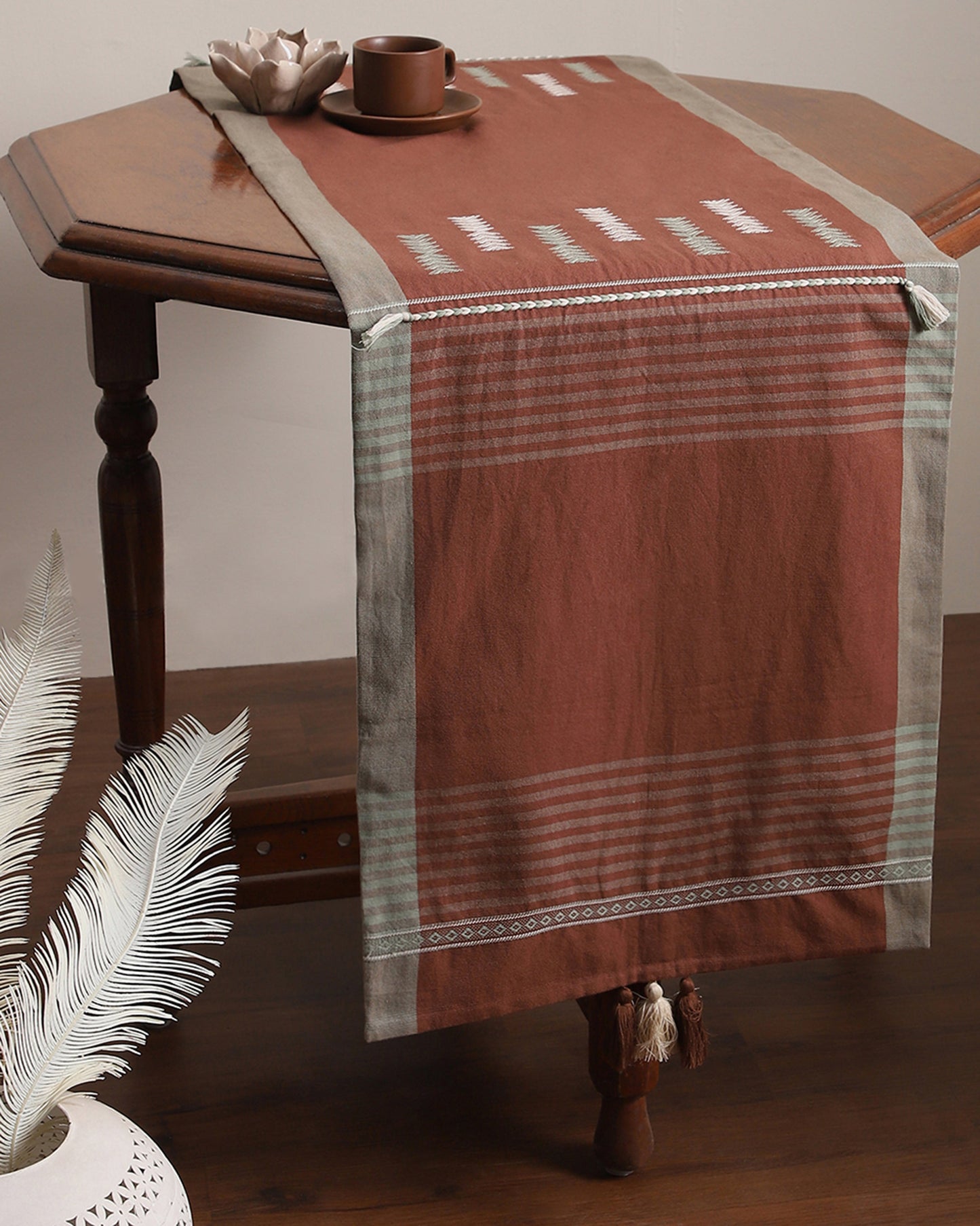 Alba Extra Weft Cotton Table Runner