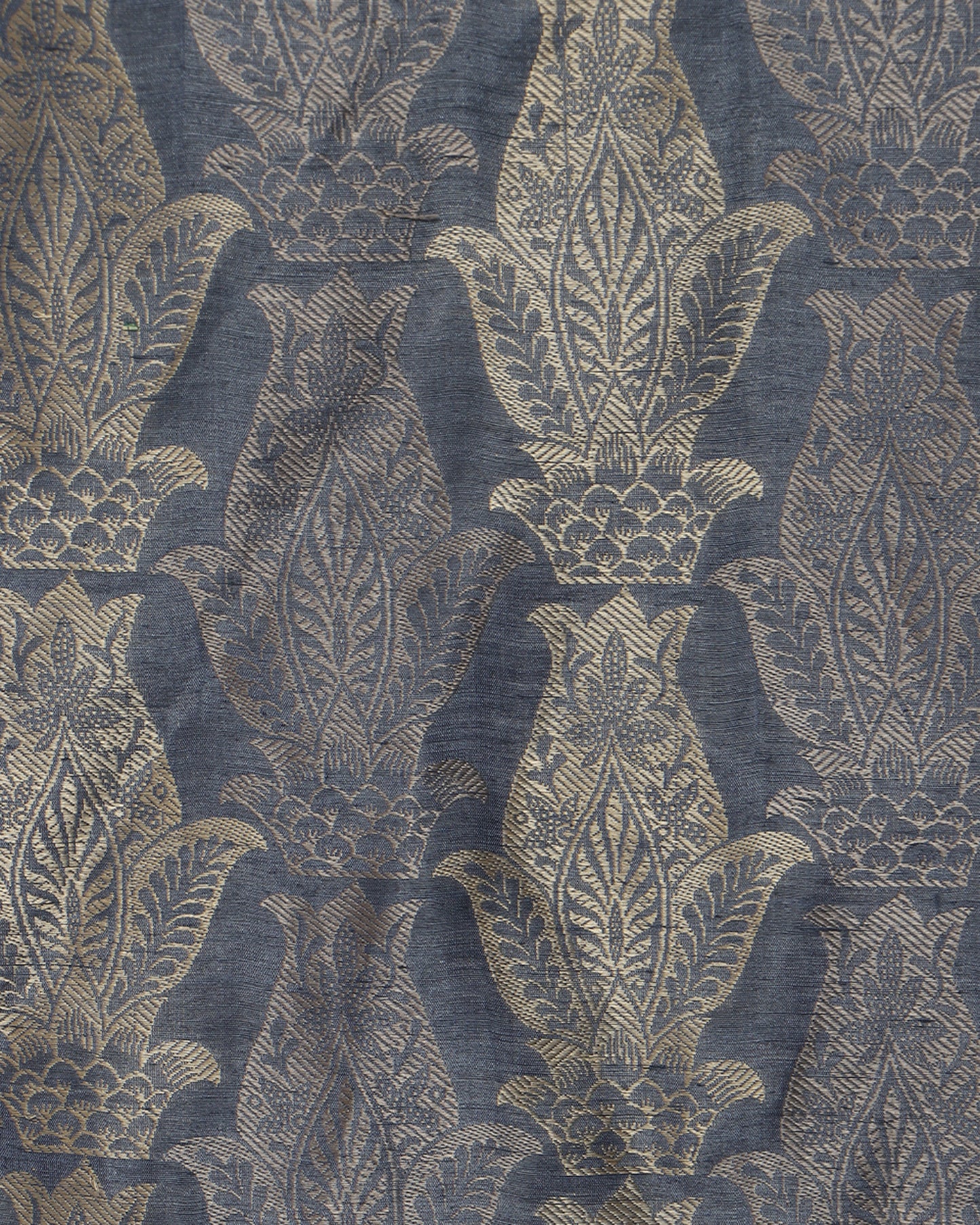 Aruvi Powdi Silk Linen Table Runner
