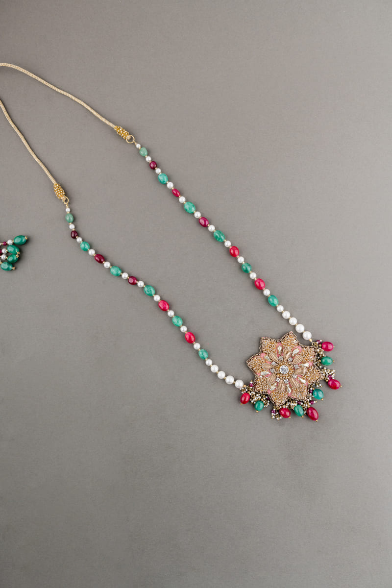 Multi Embroidered Centre Flower With Pearl String Sehra