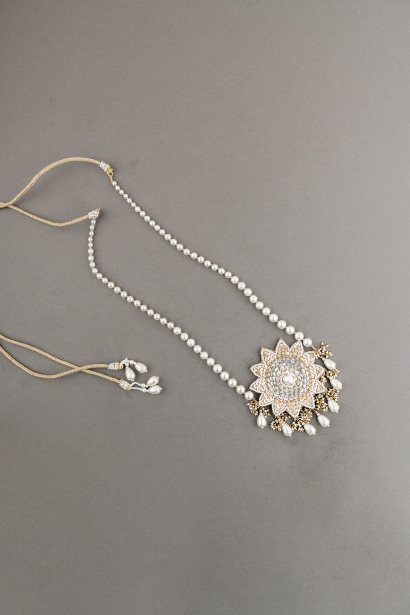 Gold Embroidered Centre Flower With Pearl String Sehra